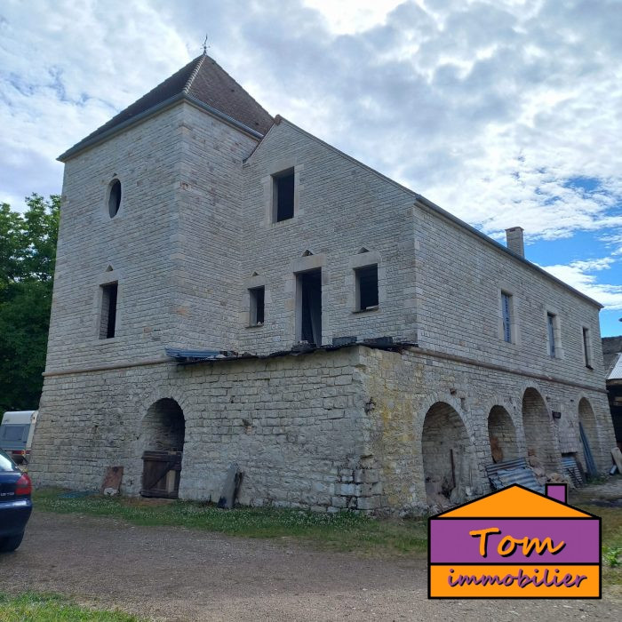 Maison individuelle à vendre, 7 pièces - Annay-sur-Serein 89310