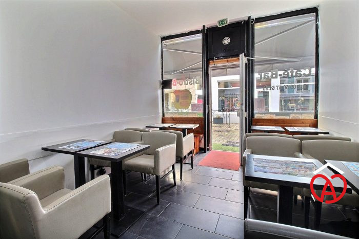 Restaurant, bar à vendre, 140 m² - Barr 67140