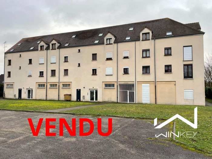 Duplex à vendre, 2 pièces - ISSOU 78440