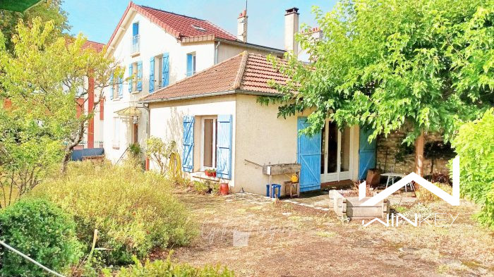 Maison ancienne à vendre, 6 pièces - Mantes-la-Jolie 78200