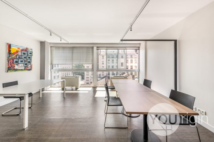 Bureau à louer, 425 m² - Lyon 69002