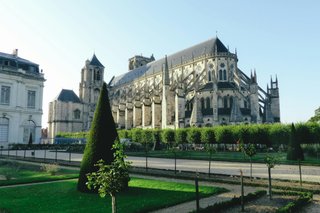 Investir dans l'immobilier à Bourges